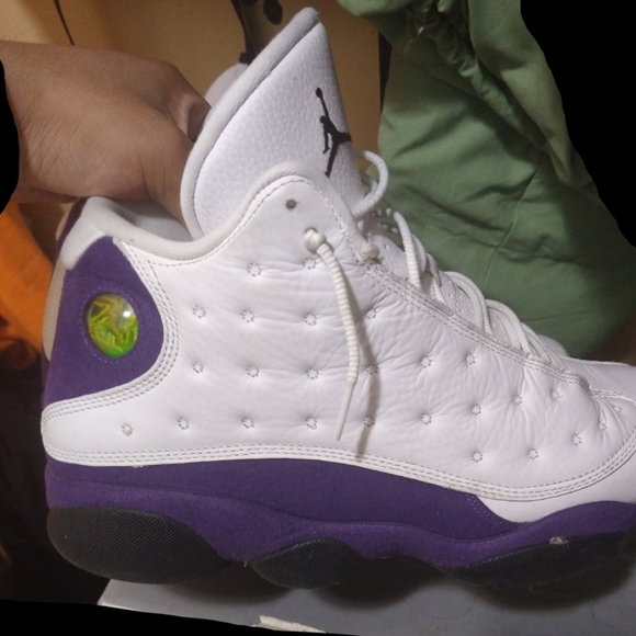 COPY - Laker/Court Purple 13s size 12 - Picture 2 of 8